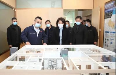 青浦‘直通車’駛入企業一線，楊小菁深入調研計算機信息技術發展